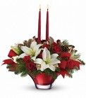 /images/telsg10/T13X210^1lg.jpg Teleflora's Crimson Glow Centerpiece